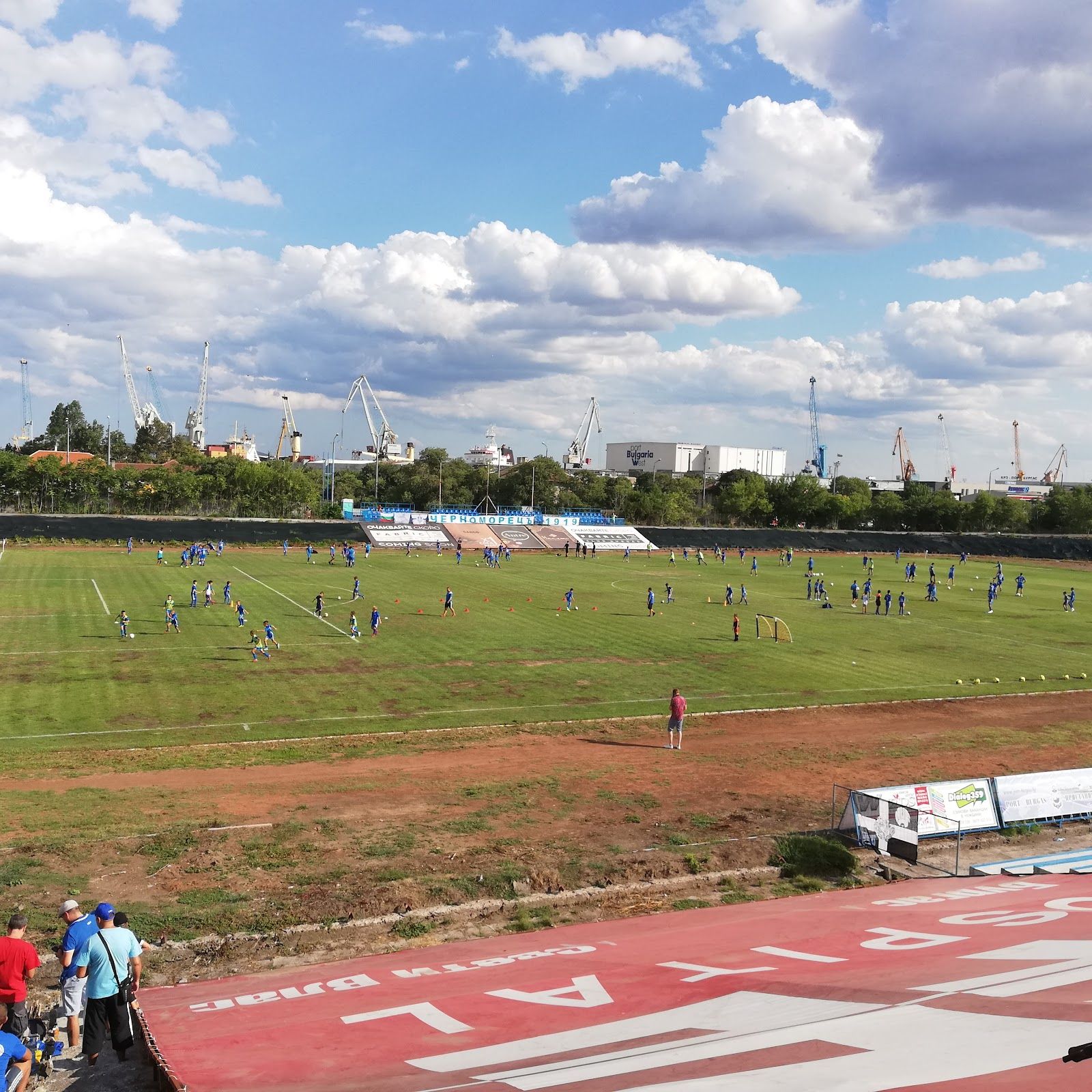 Chernomorets Stadium – photo 3
