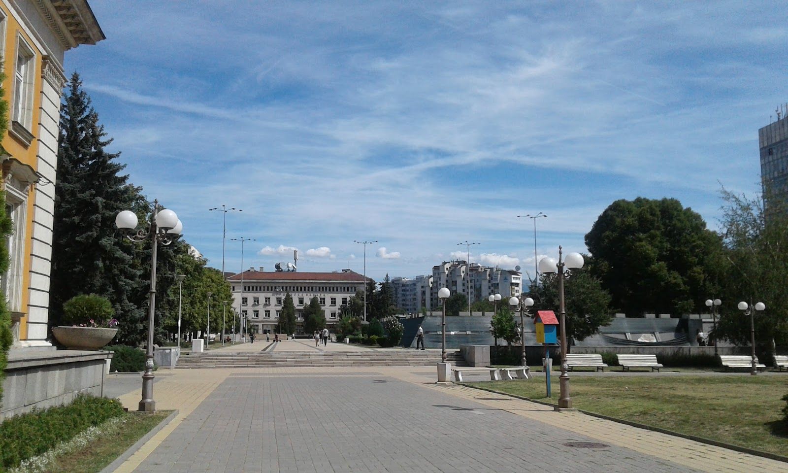 pl. "Krakra Pernishki"