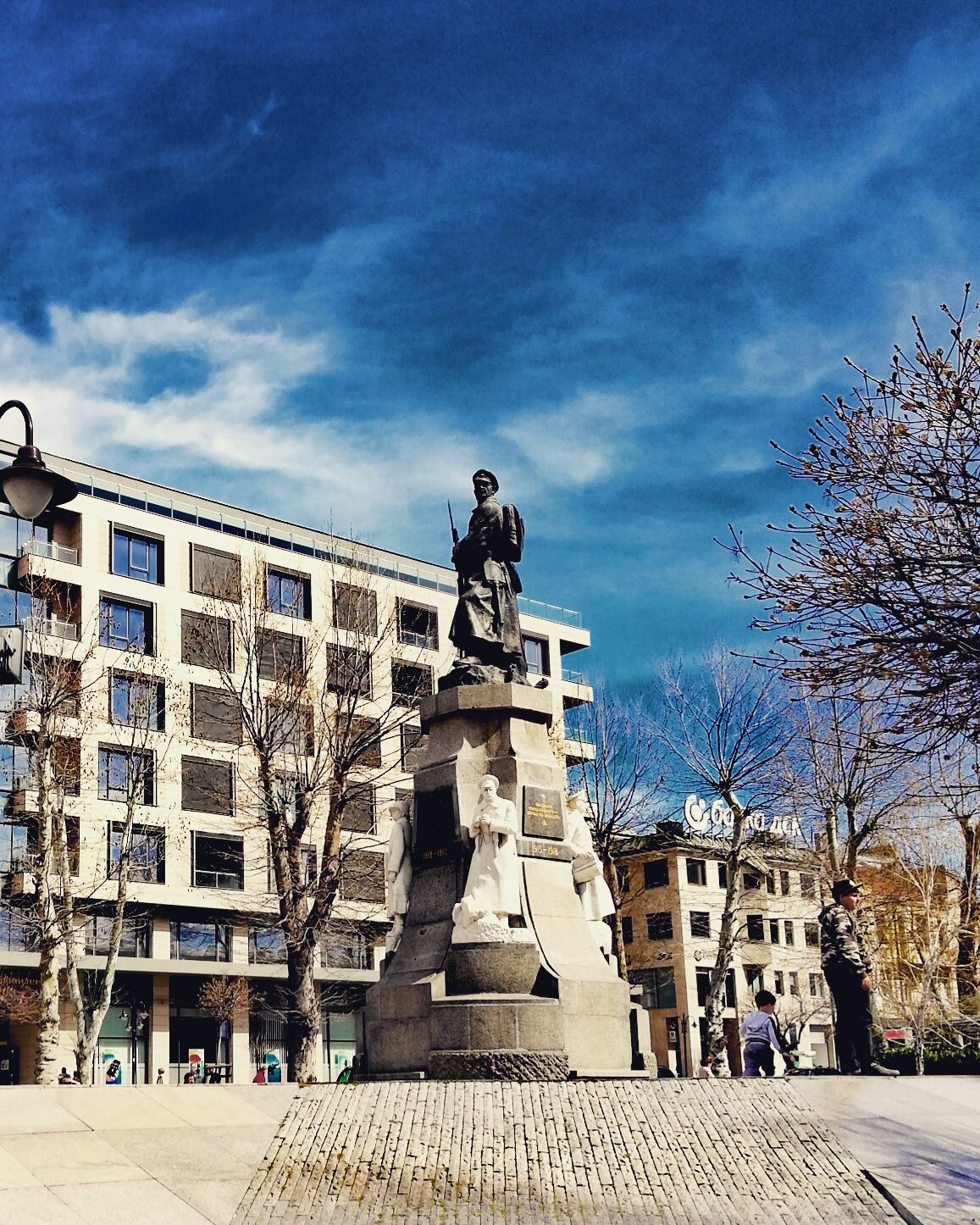 Svoboda Square – photo 2