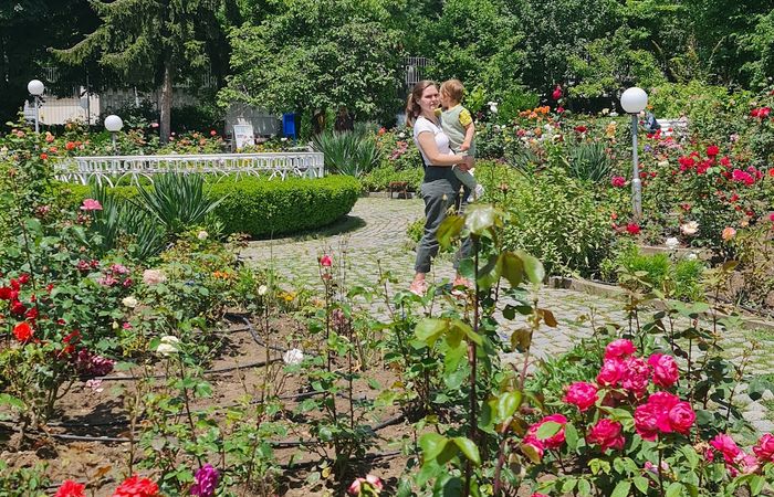 Deunov's Garden – photo 3