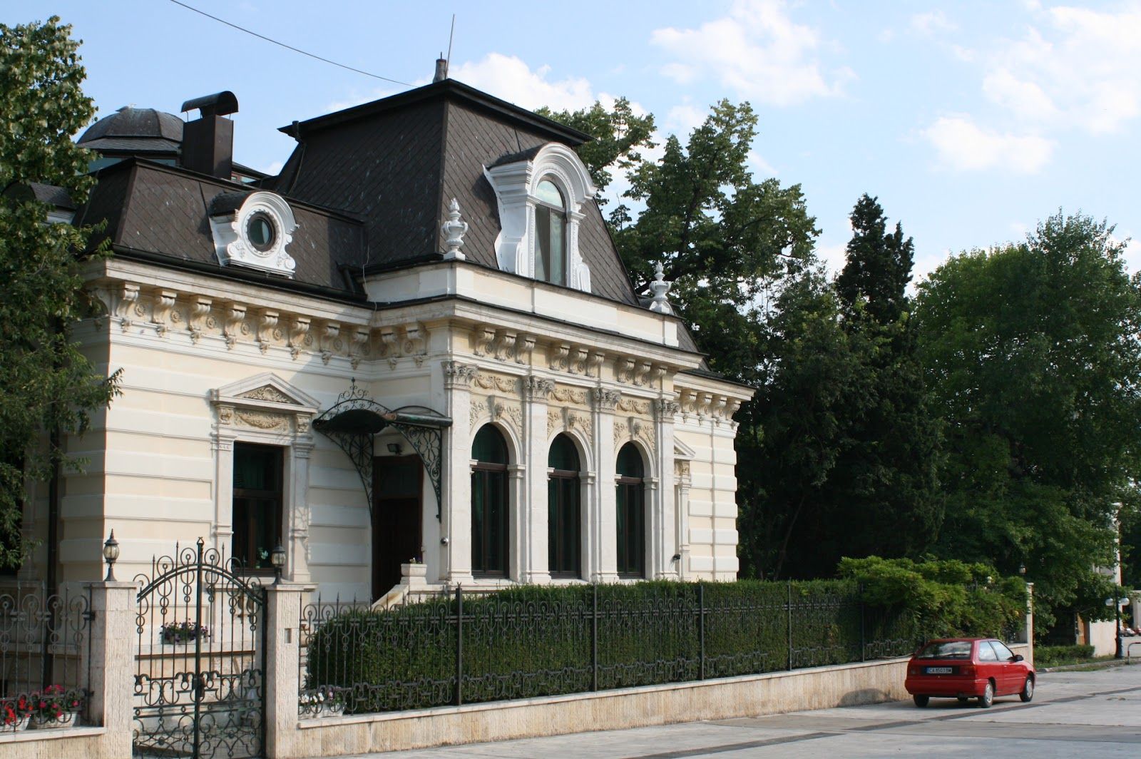 Radio Varna Building – photo 4