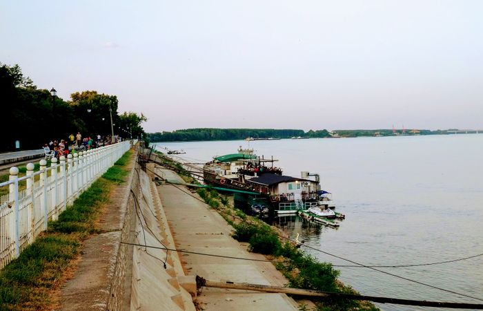 Riverside Promenade – photo 4