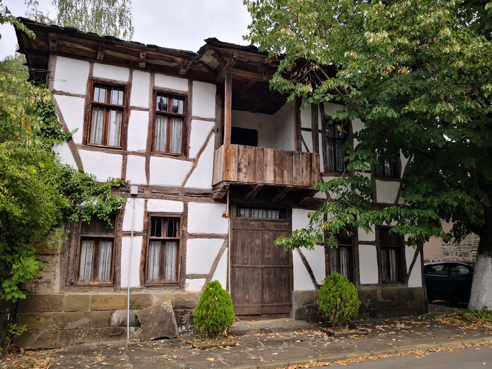 Golyam Izvor village