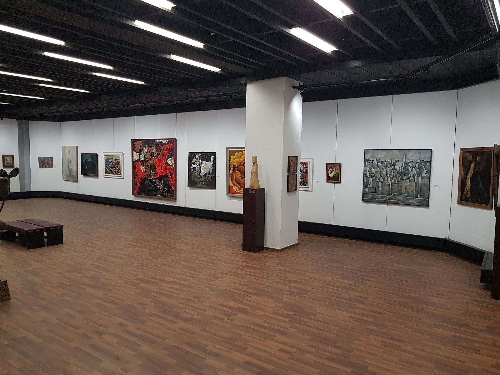 Art Gallery – photo 5