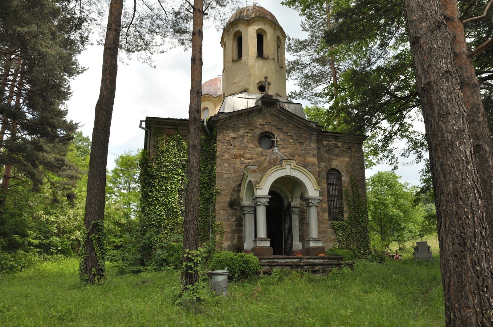 Beli Osam village