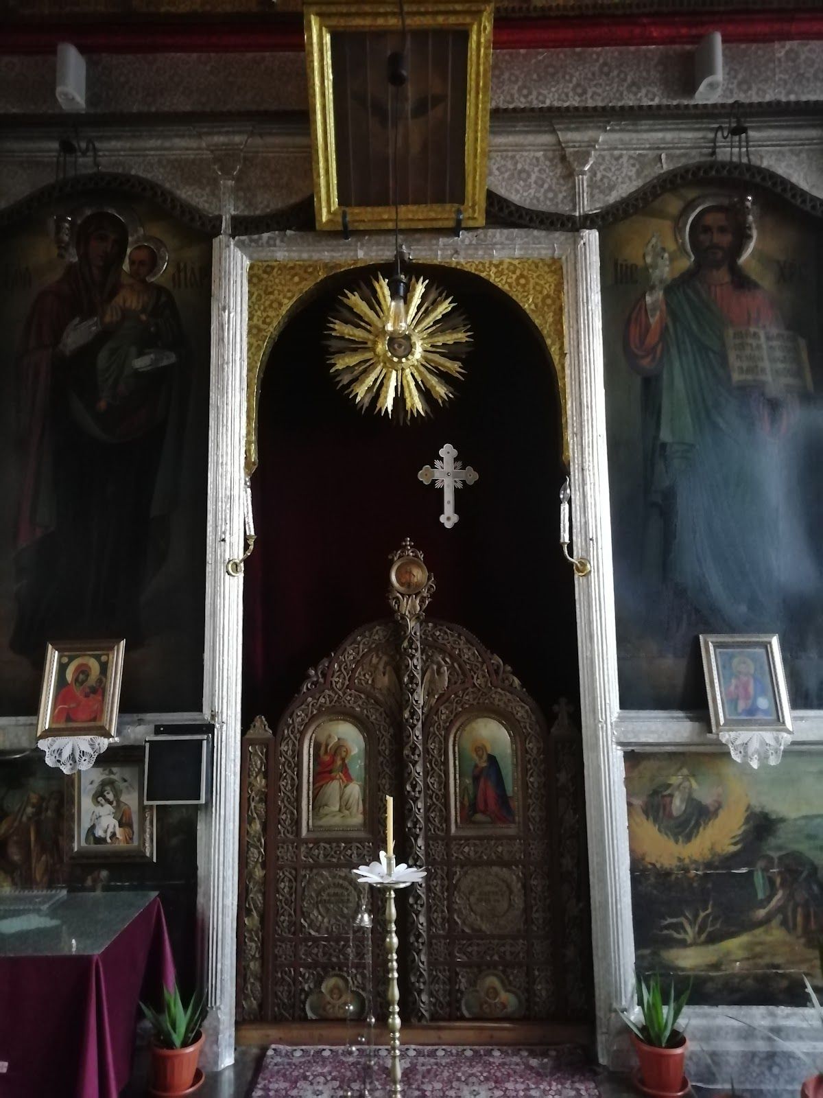 Church of the Holy Trinity – photo 3