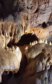 Yagodinska Cave