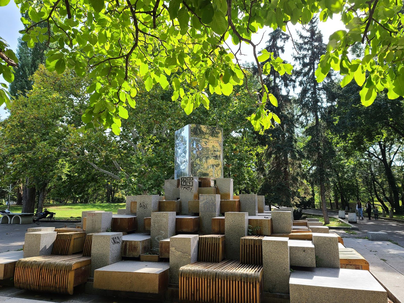 Prince's Garden – photo 4