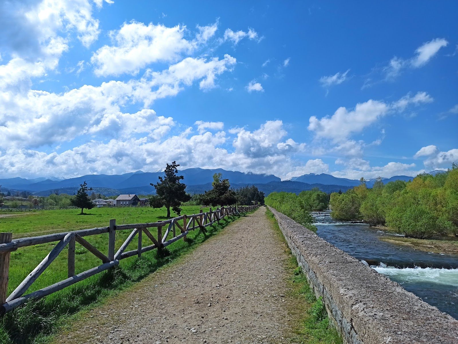 “Lago” Eco Trail 