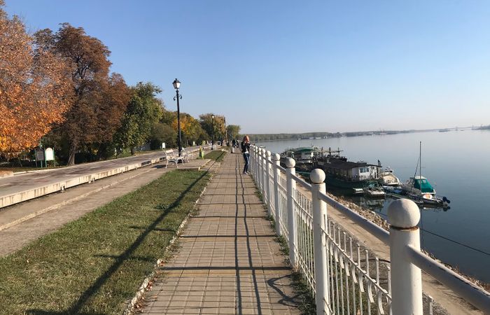 Riverside Promenade – photo 3