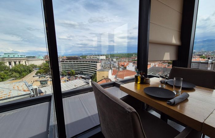 Sense Rooftop Bar – photo 2
