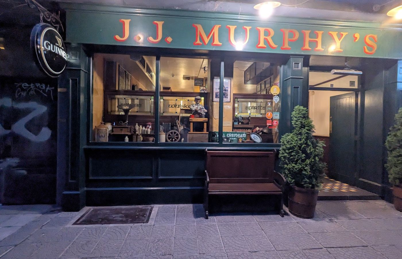 J.J. Murphy's – photo 1