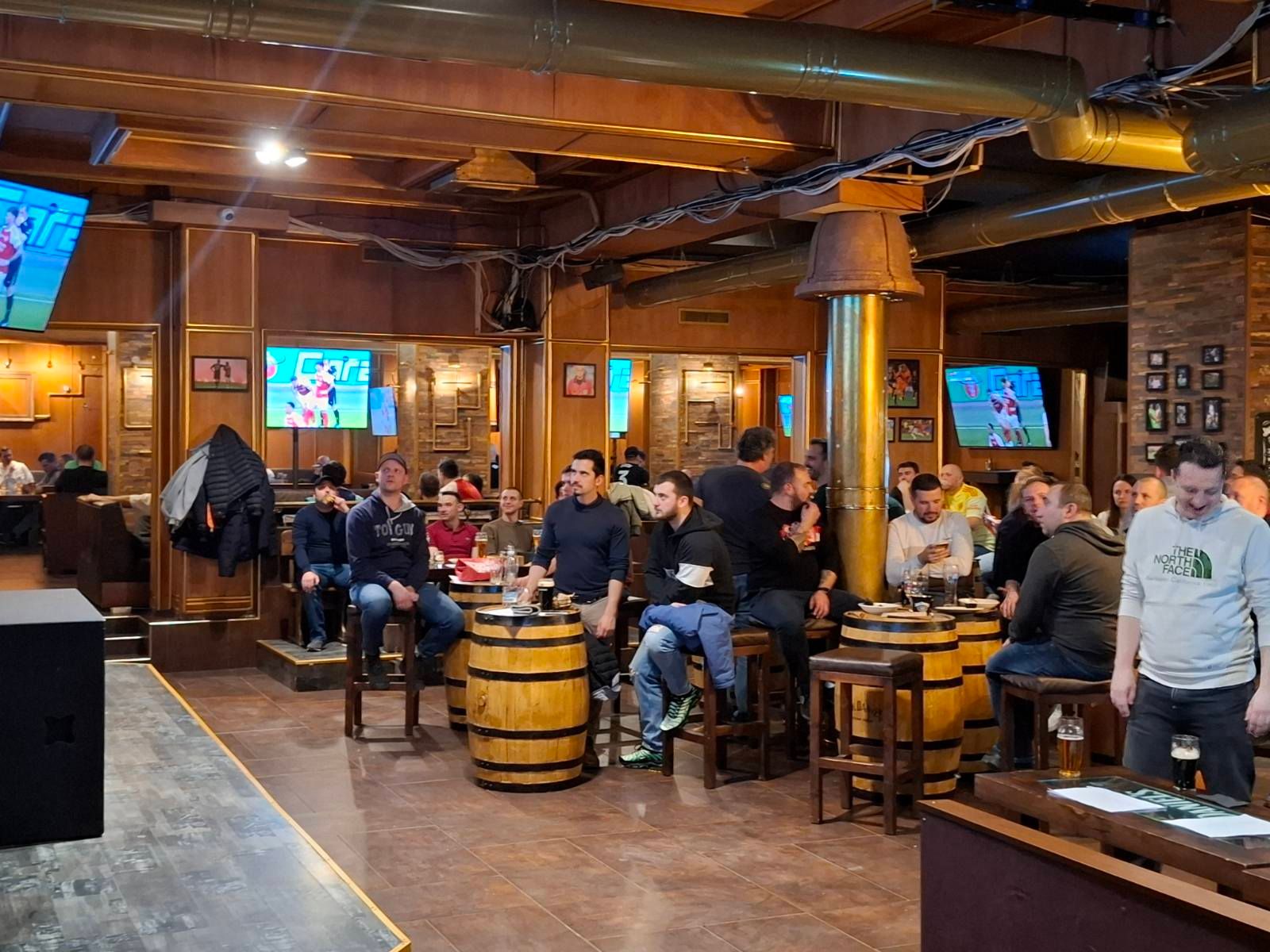 The GOAT Sports Bar – снимка 5
