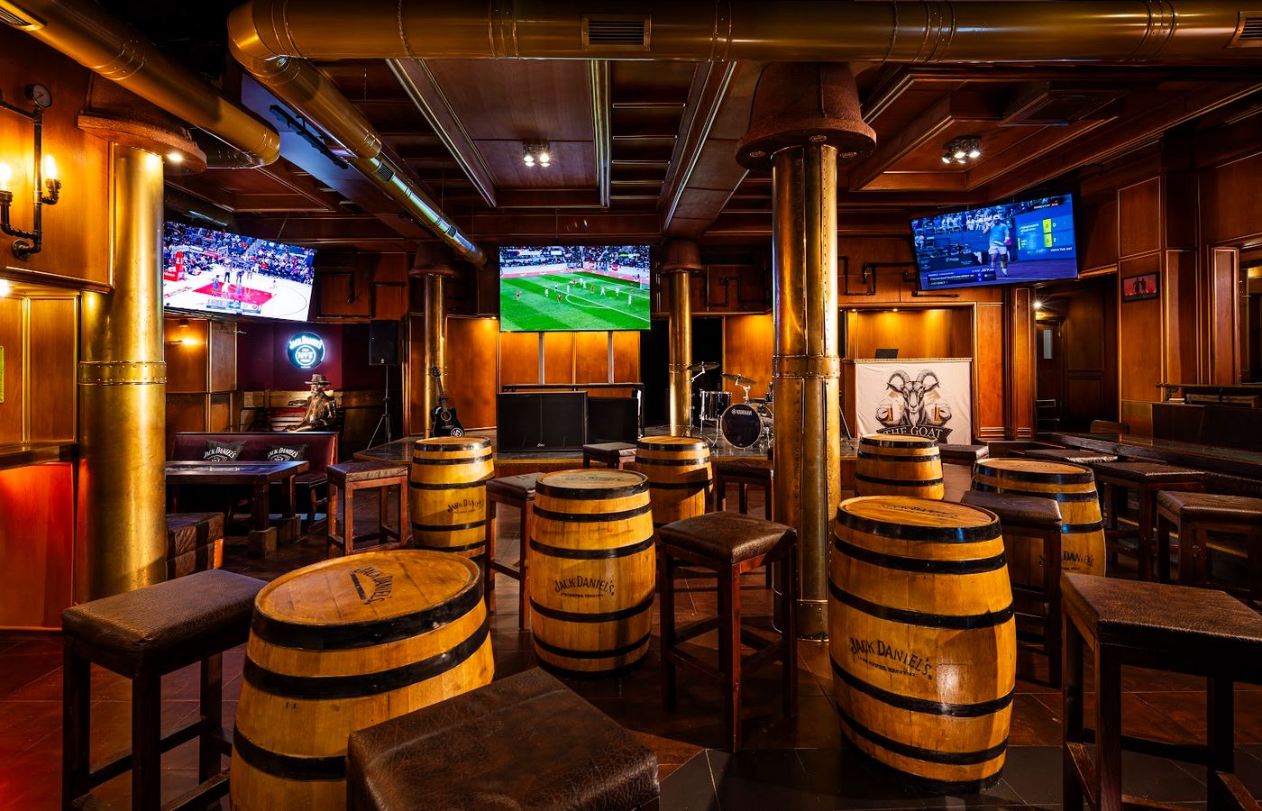 The GOAT Sports Bar – photo 1