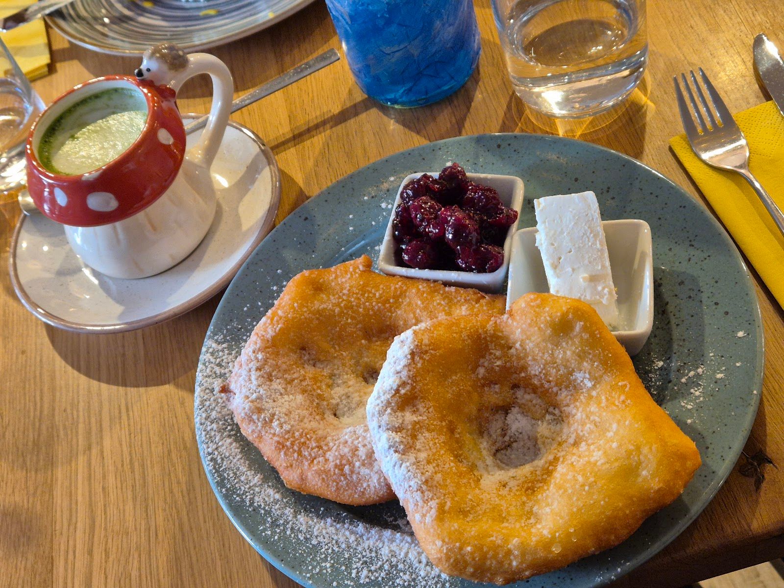 Wonderland Brunch & Cake – снимка 4