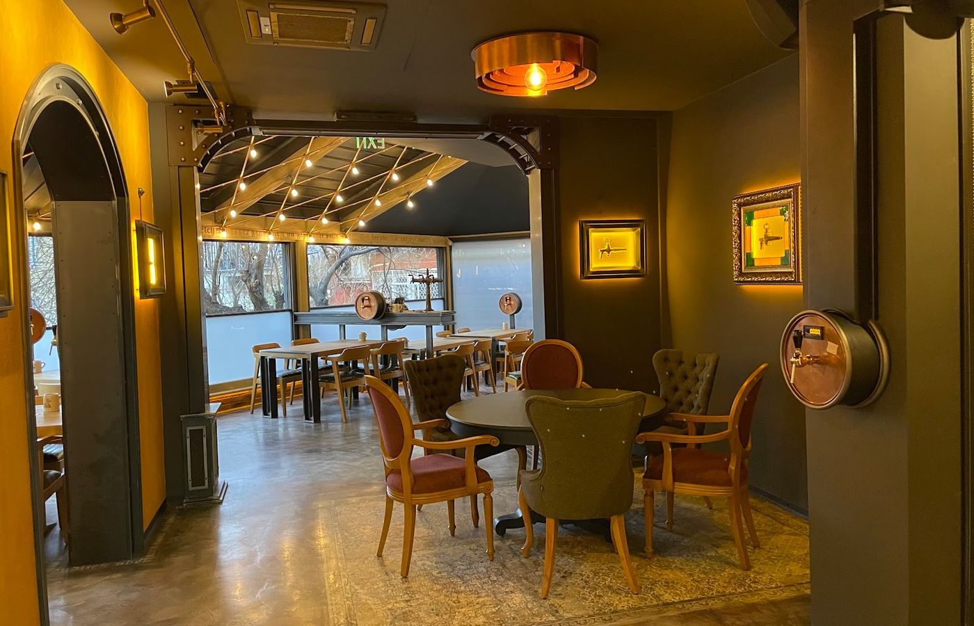 Ale House – снимка 1