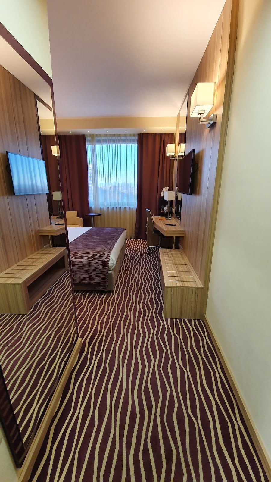Holiday Inn Plovdiv – снимка 5