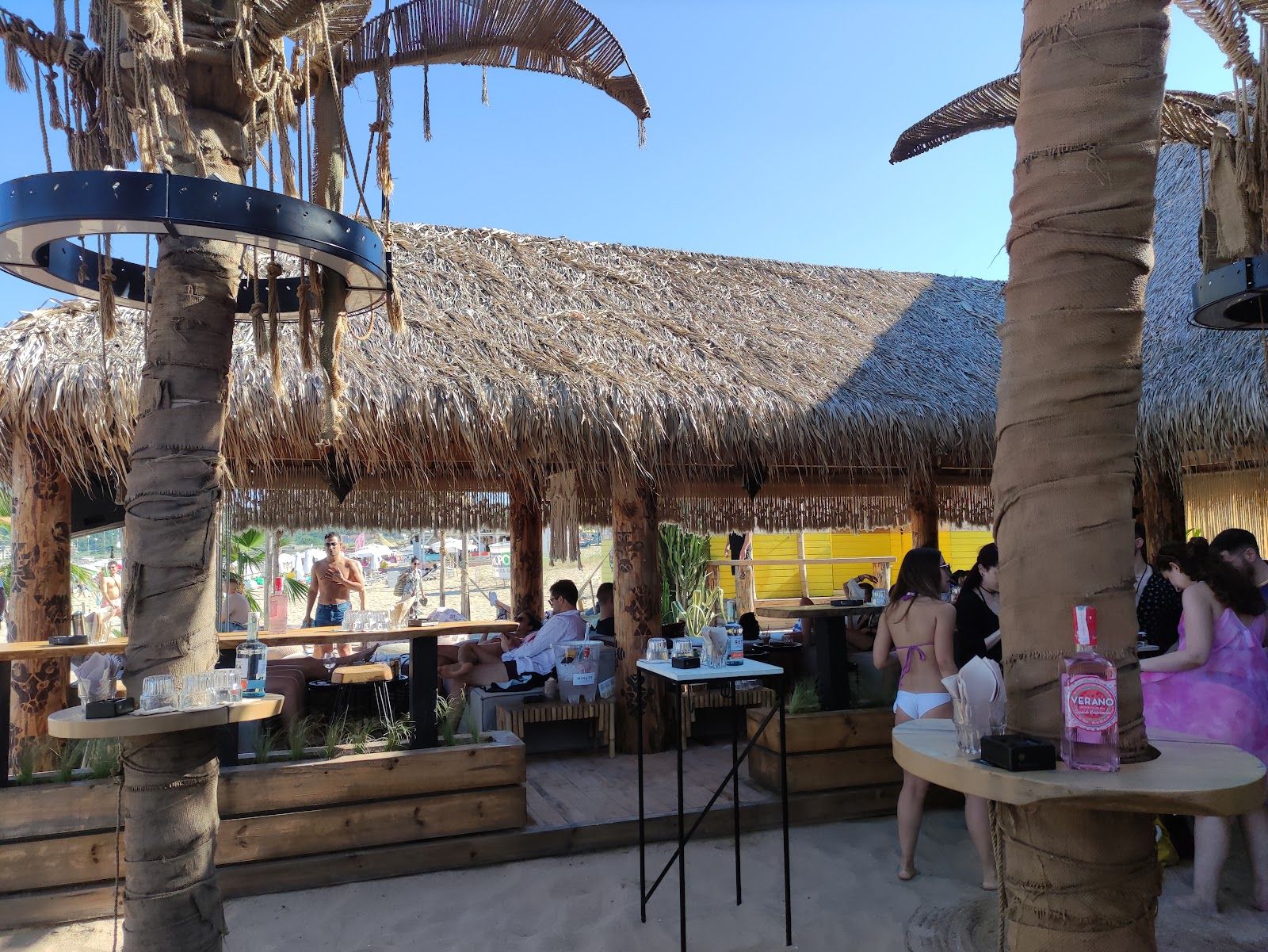 EXE Beach Bar – photo 1