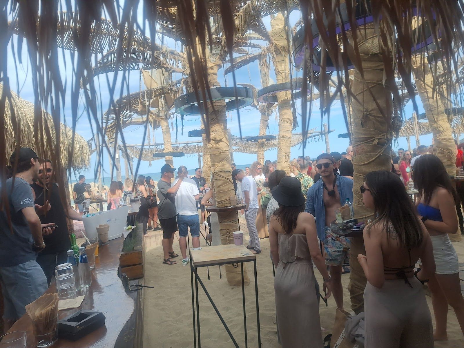 EXE Beach Bar – photo 3