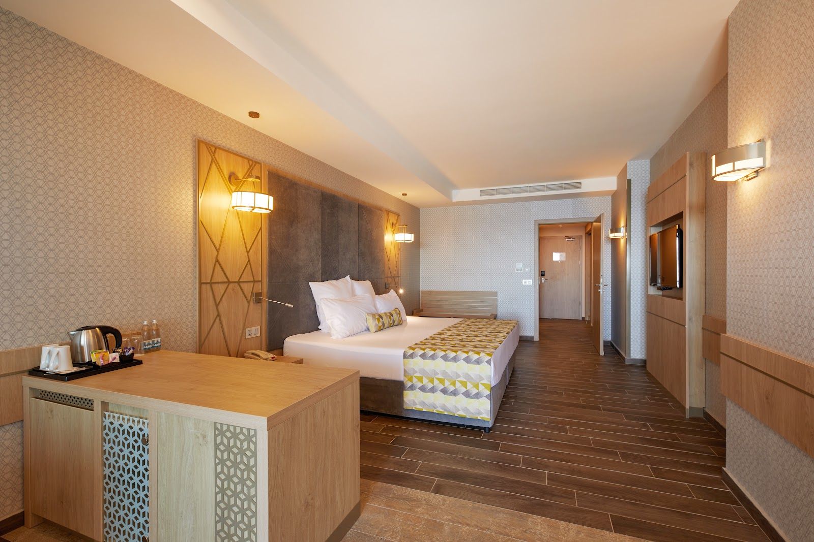 Secrets Sunny Beach Resort & Spa – снимка 2