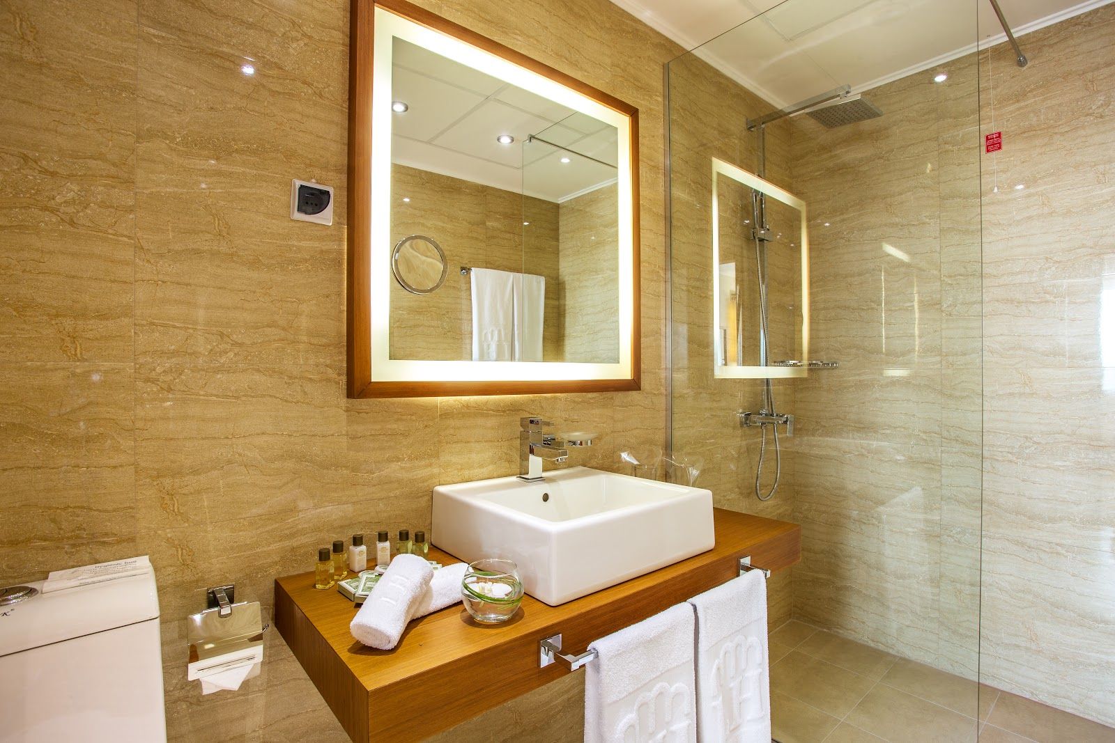 Landmark Creek Hotel – снимка 3