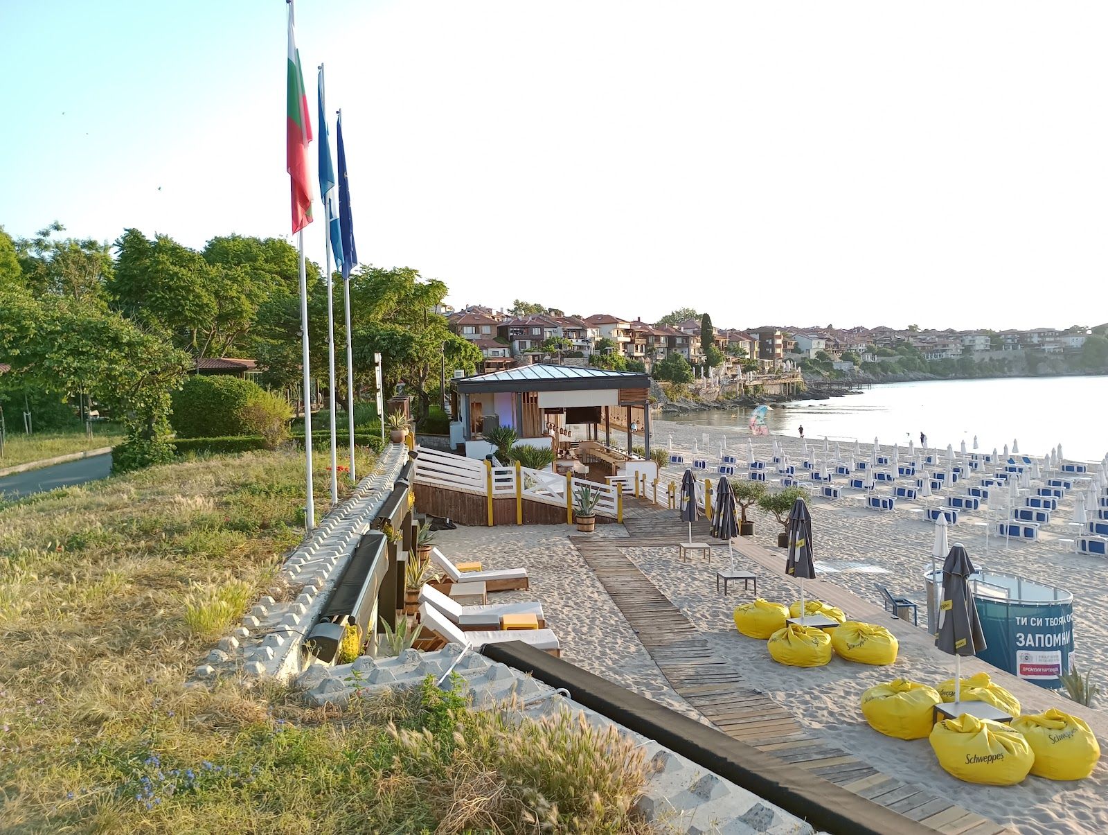 Elvis Beach Bar – photo 3