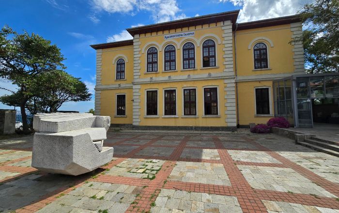 Art Gallery (old school)