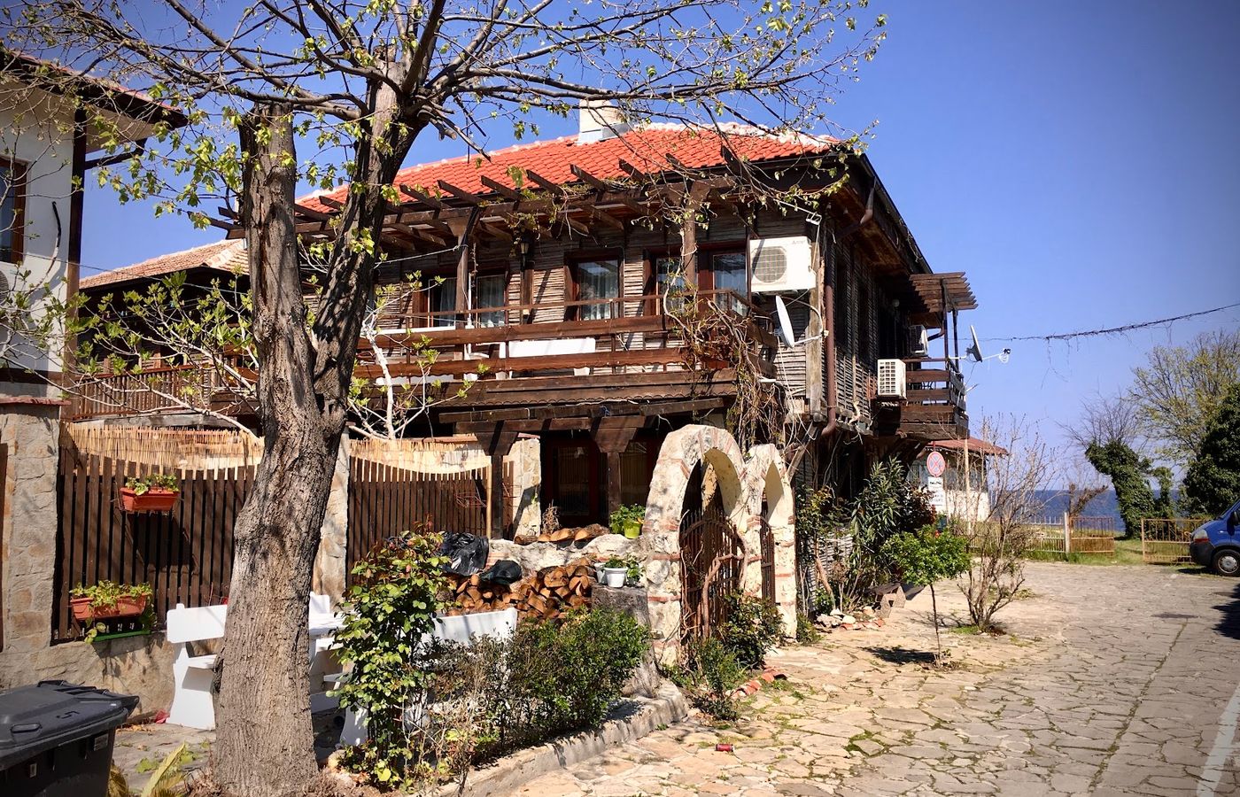 Old houses of Pomorie – photo 1