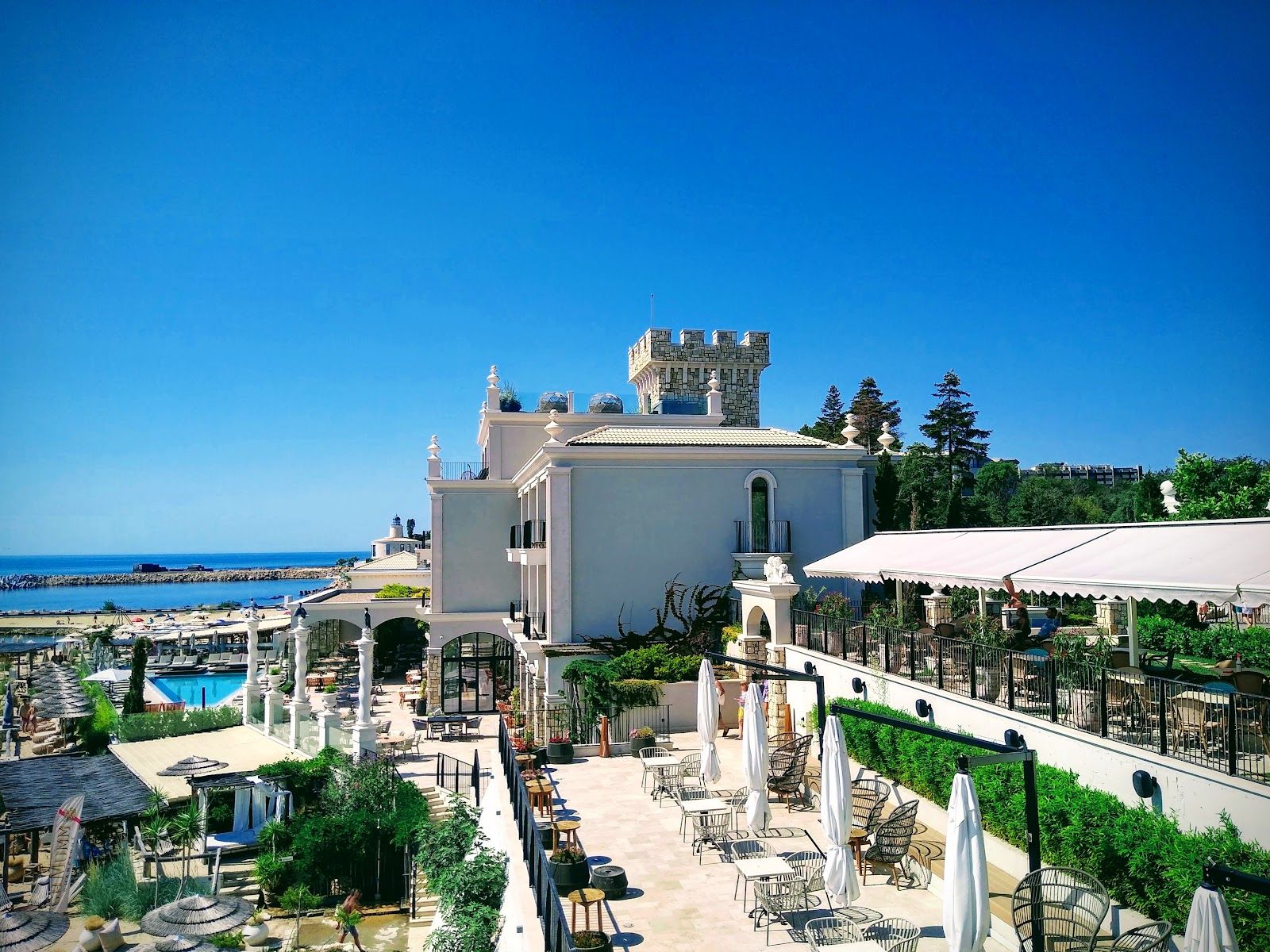MORE beach restaurant – photo 4