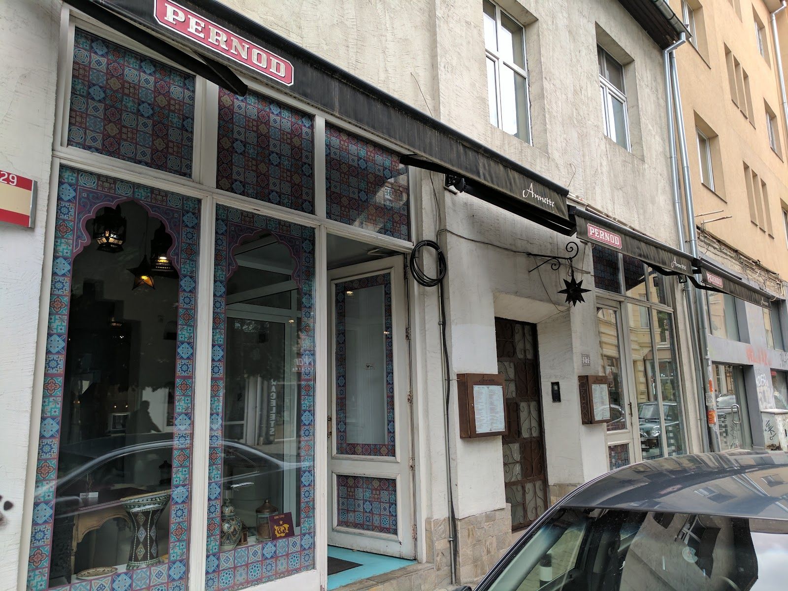 Annette – photo 1