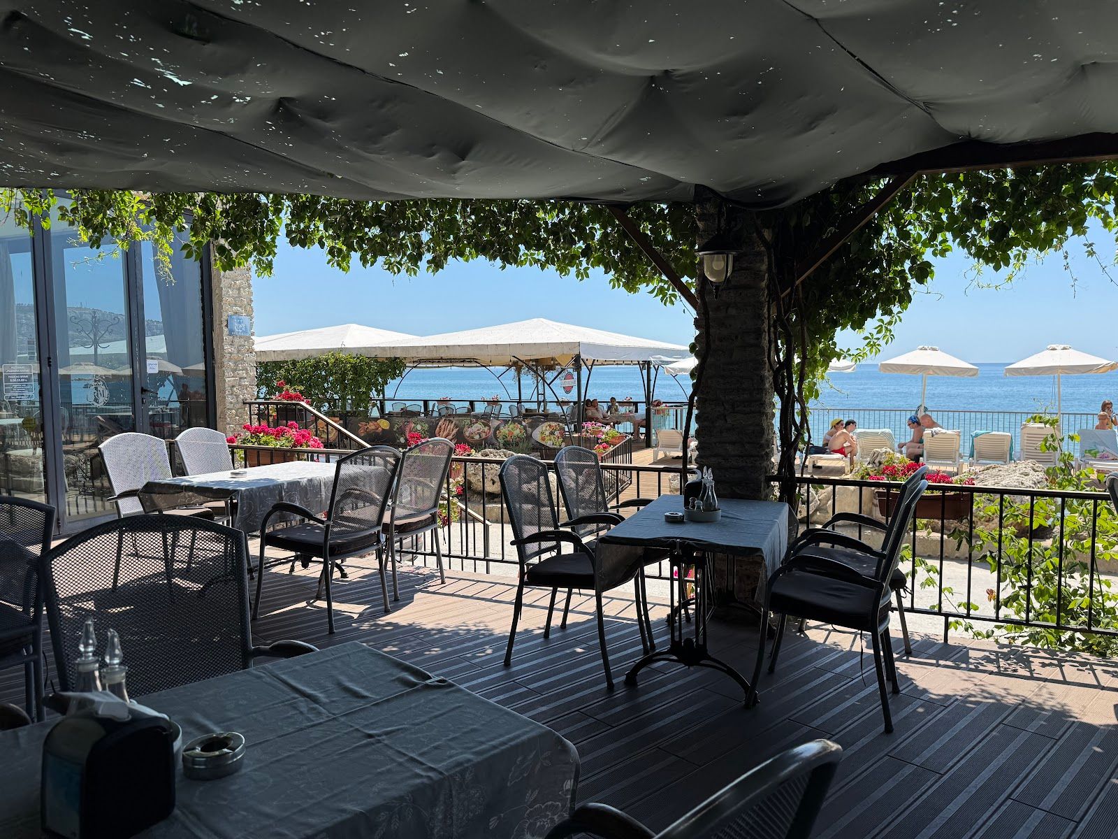 Regina Maria Restaurant