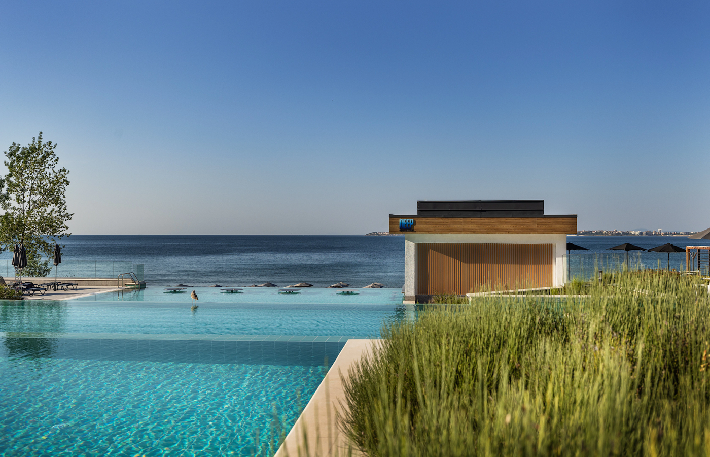 Secrets Sunny Beach Resort & Spa – снимка 1