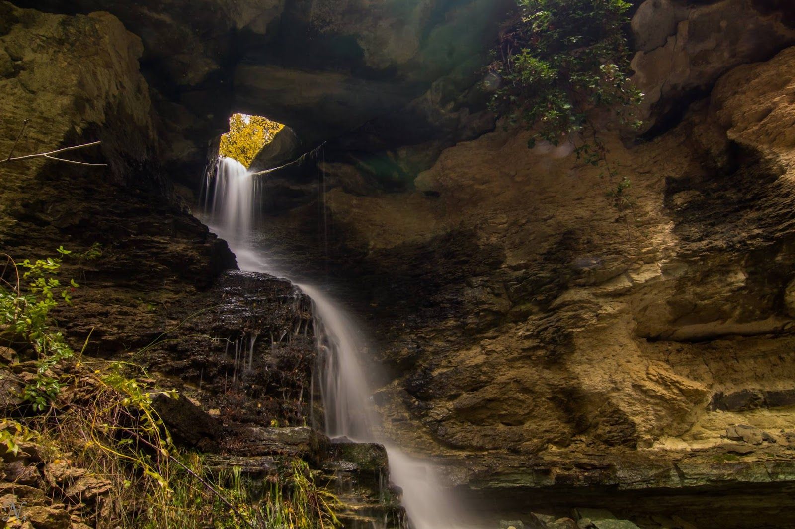 Germe Bunar (Dupkata) Waterfall