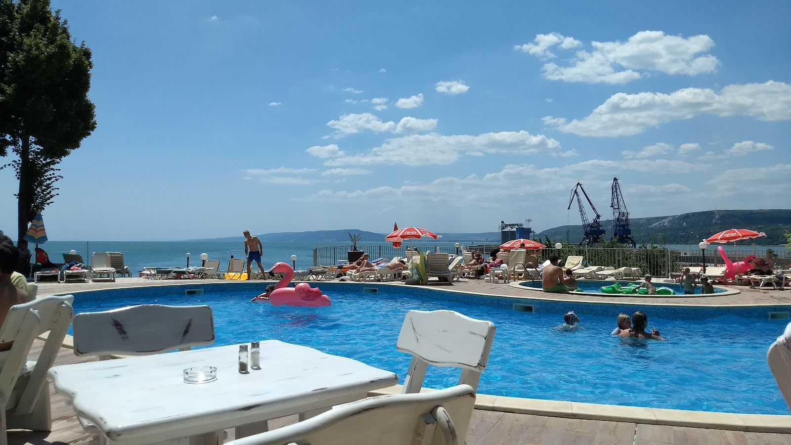 Oasis Hotel – photo 3