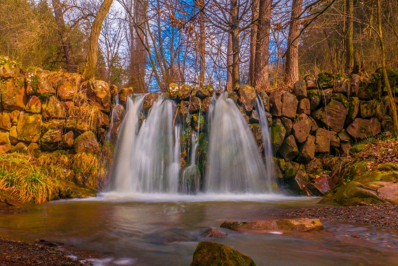 Lokorski Waterfalls