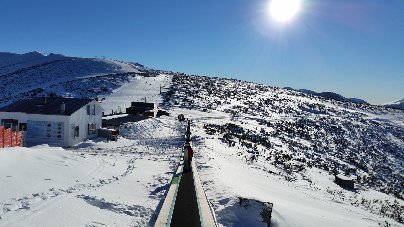 Yastrebets Hut – photo 5