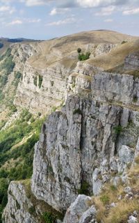Кобилини стени
