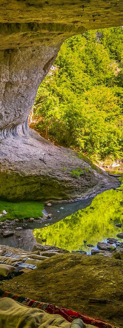 Picturesque rock arches and rock formations